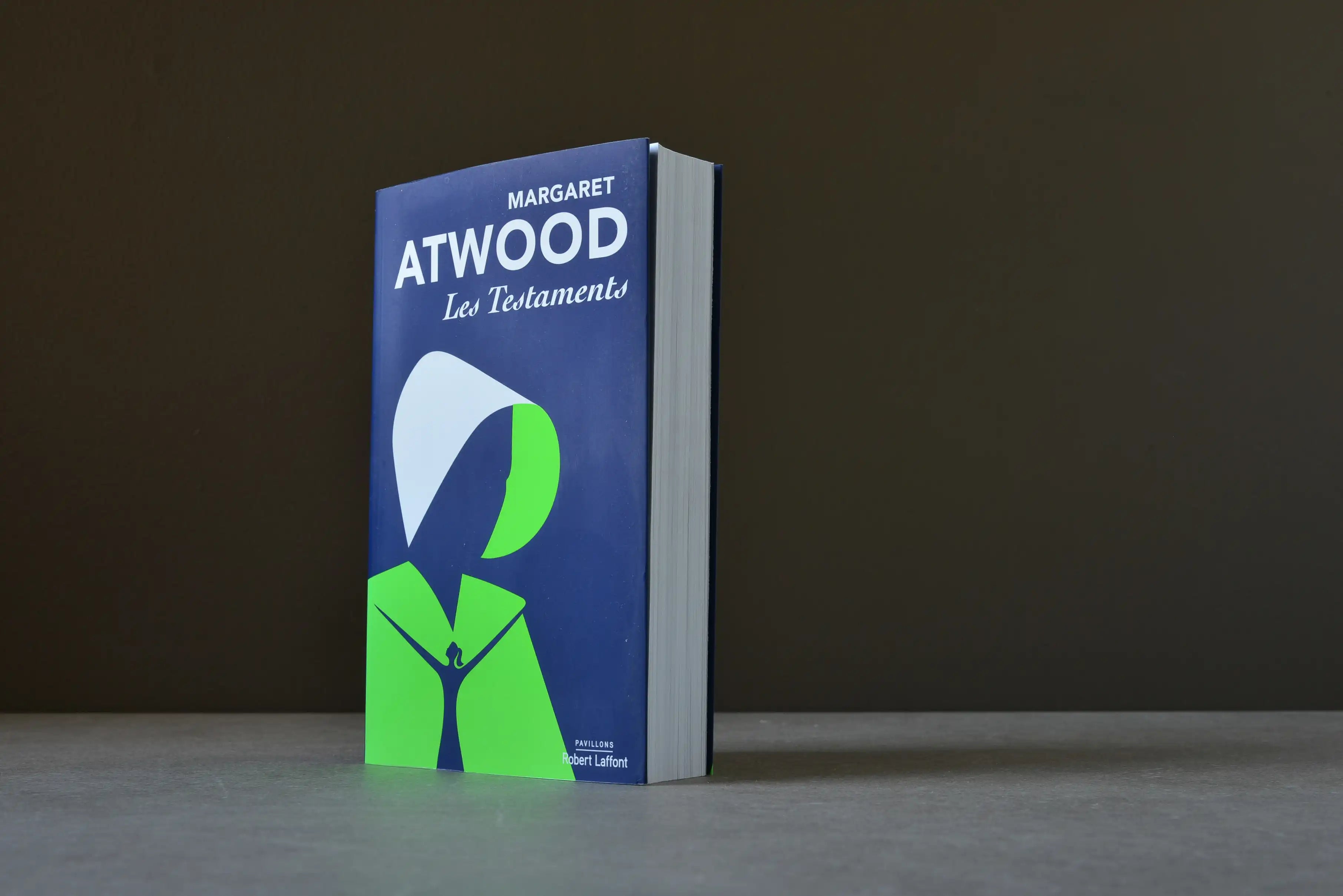 Atwood, Margaret - Les testaments - Robert Laffont - 9782221243114 - Bon+ -  livre usagé