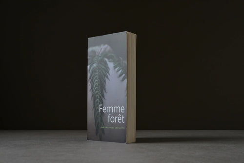 Barbeau-Lavalette, Anaïs - Femme forêt - Marchand de feuilles - 9782925059158 - Bon -  livre usagé