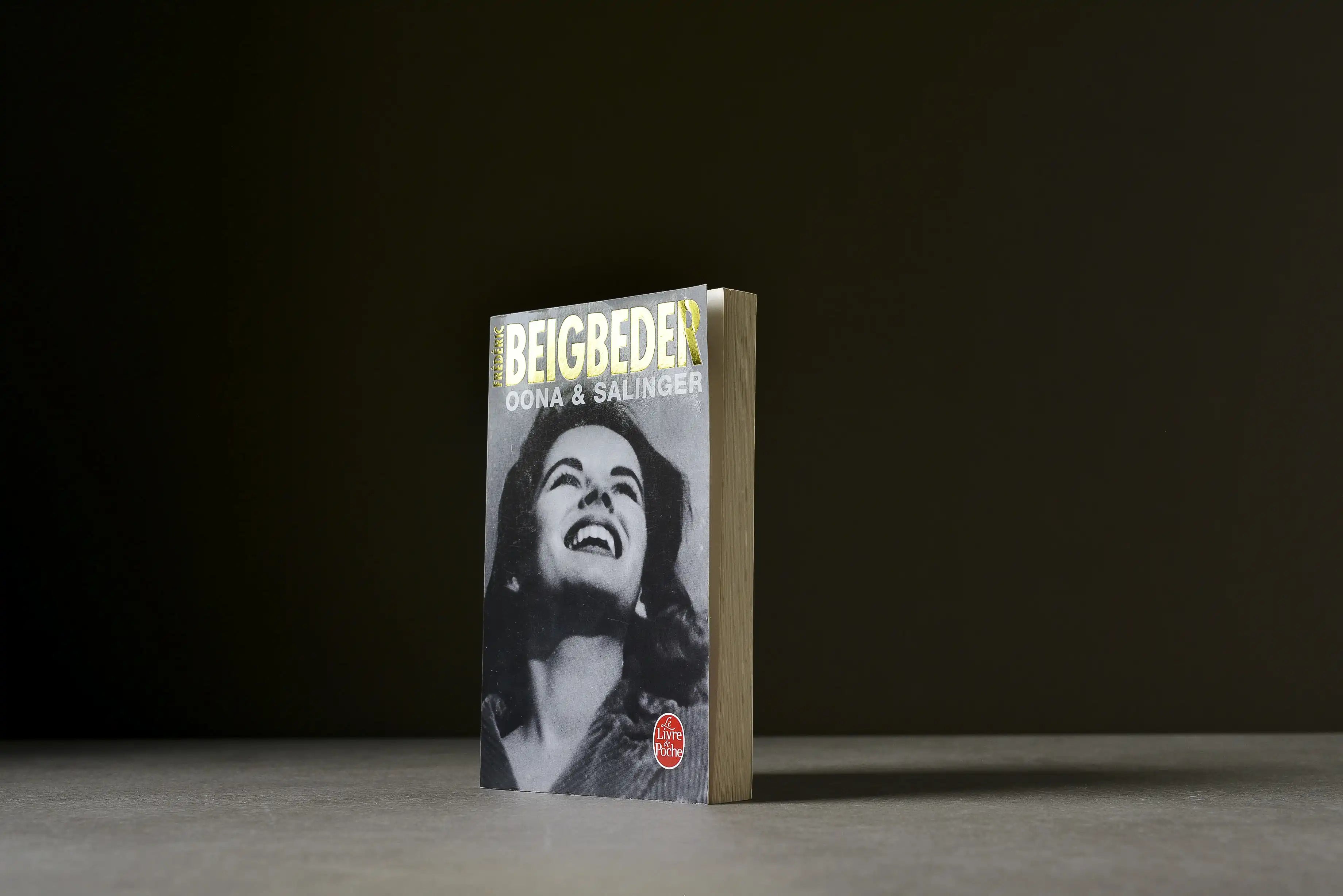 Beigbeder, Frédéric - Oona & Salinger - Livre de poche - 9782253017400 - Bon+ -  livre usagé
