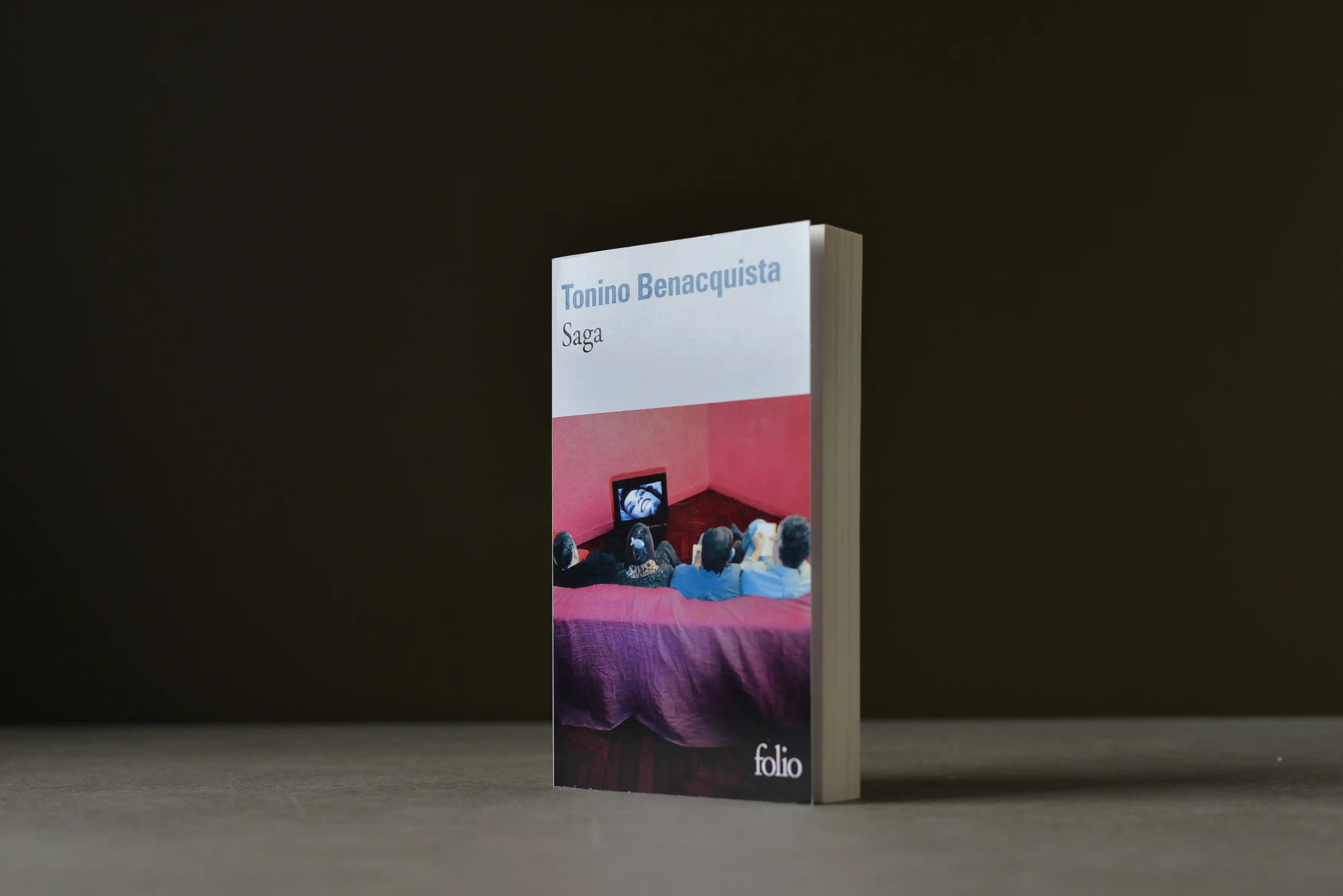 Benacquista, Tonino - Saga - Folio - 9782070408450 - Très bon -  livre usagé