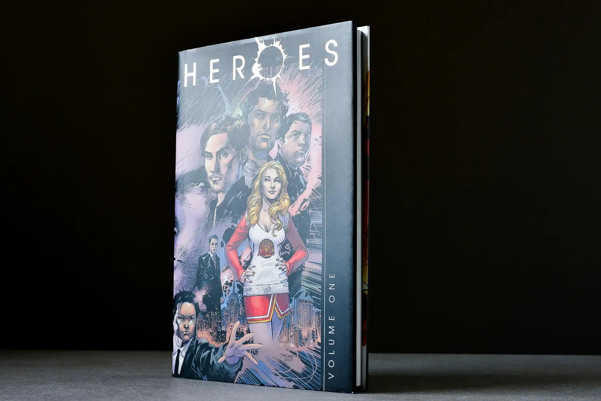 Coleite, Aron Eli - Heroes, volume one - DC Comics - 9781401217099 - Très bon - livre usagé