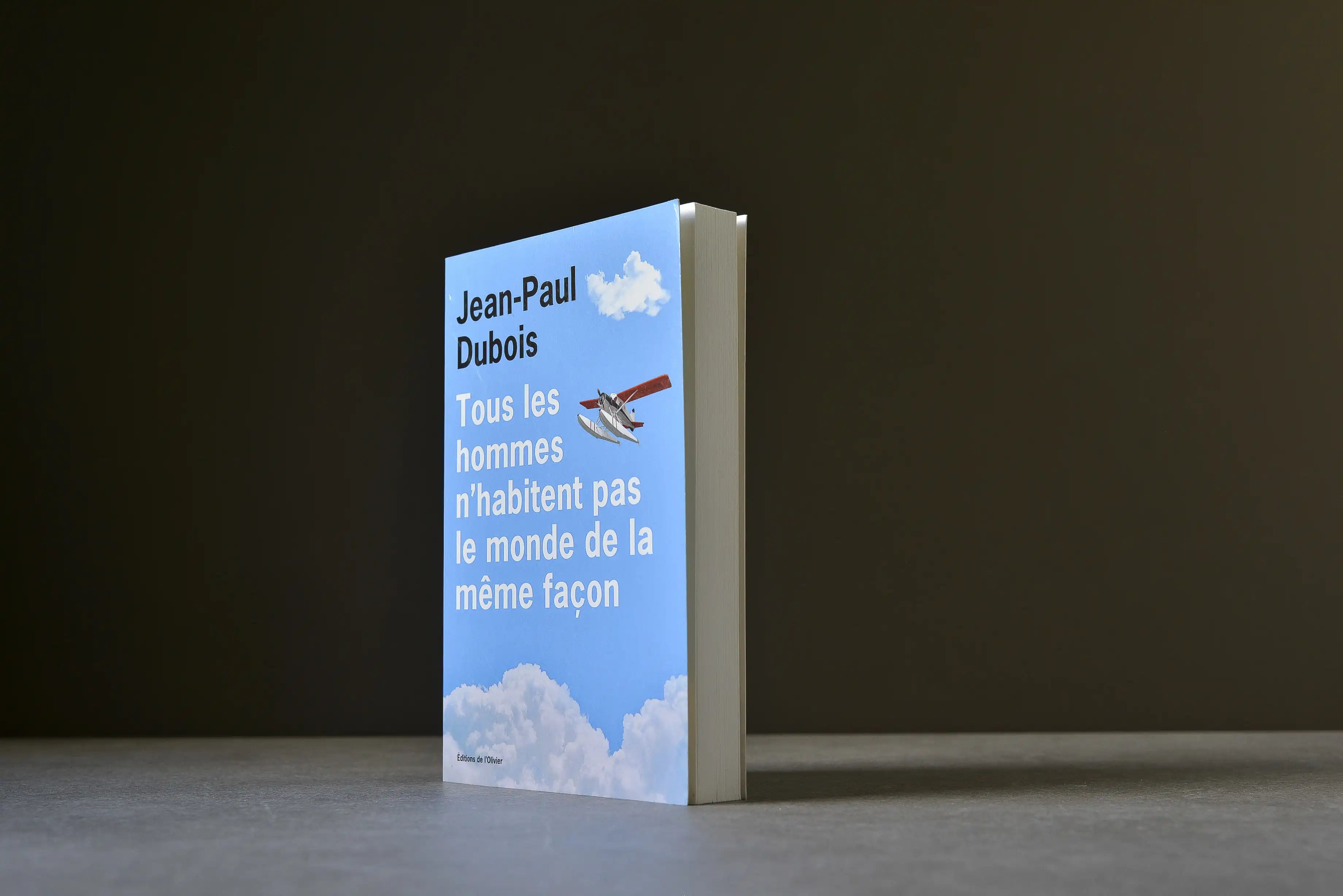 Dubois, Jean-Paul - Tous les hommes n'habitent pas le monde de la même façon - L'Olivier - 9782823615166 - Bon+ -  livre usagé