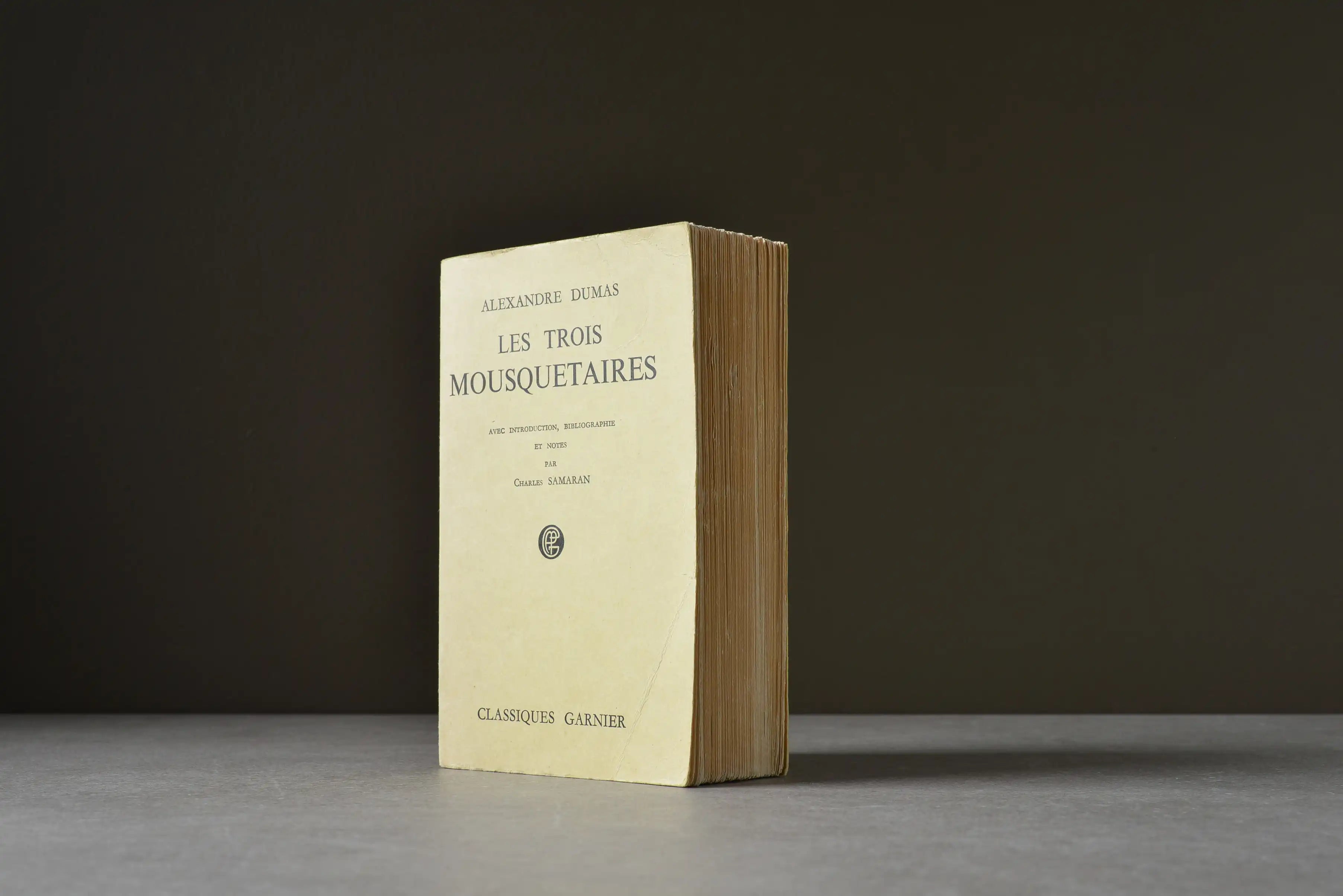 Dumas, Alexandre - Les Trois Mousquetaires - Garnier Frères - - - Assez bon -  livre usagé
