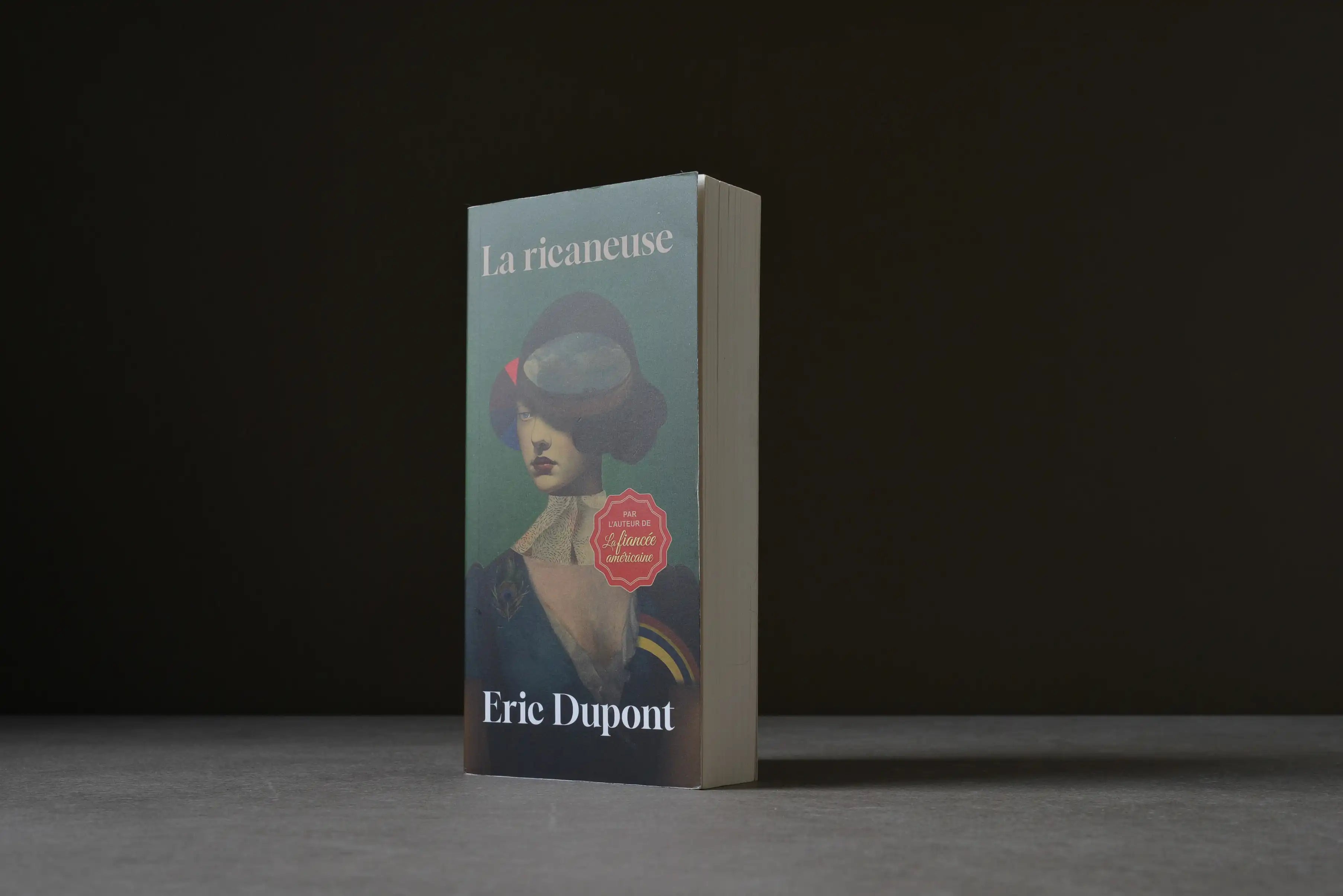Dupont, Éric - La ricaneuse - Marchand de feuilles - 9782925059387 - Bon+ -  livre usagé