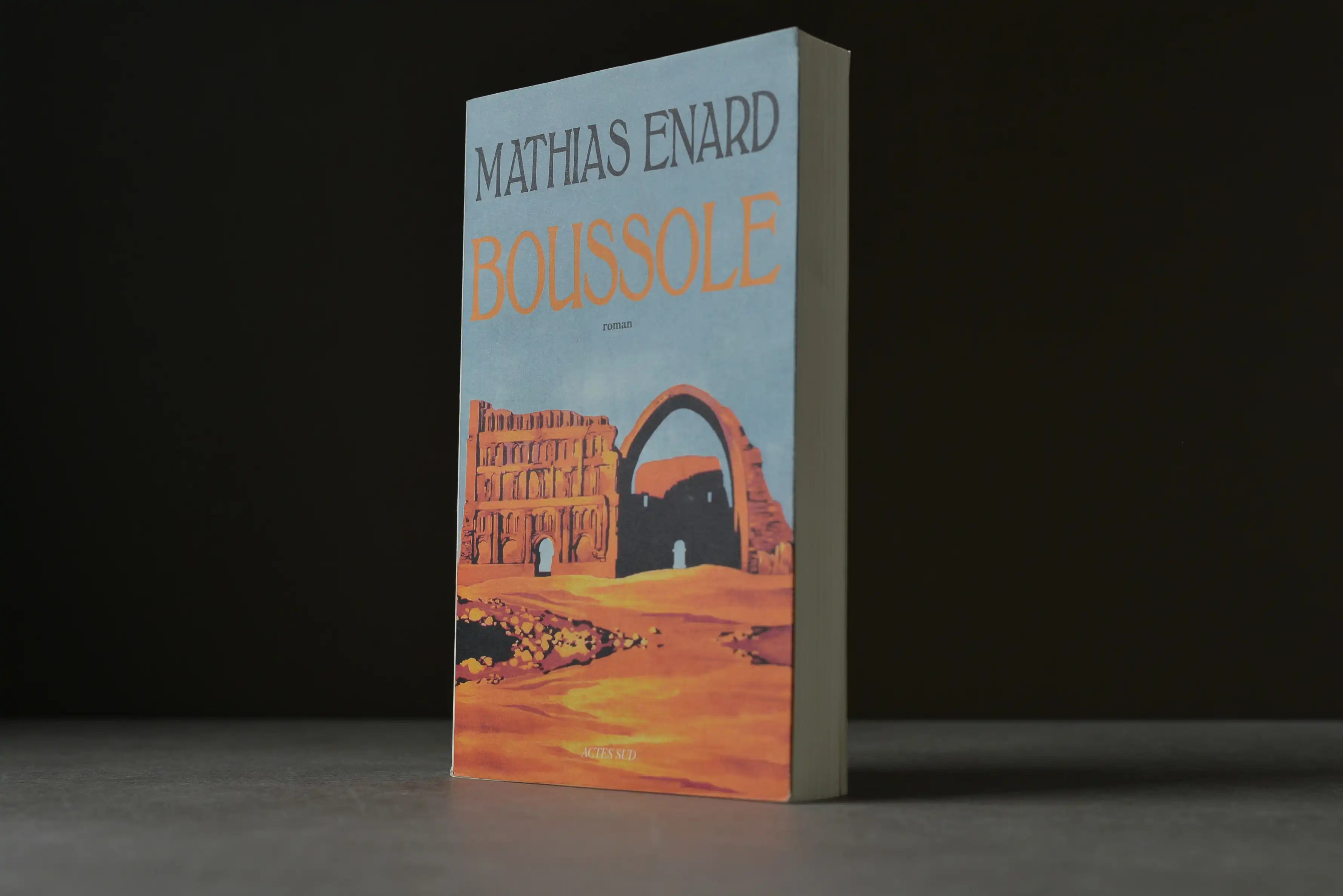 Enard, Mathias - BOUSSOLE - Actes Sud - 9782330053123 - Bon+ -  livre usagé