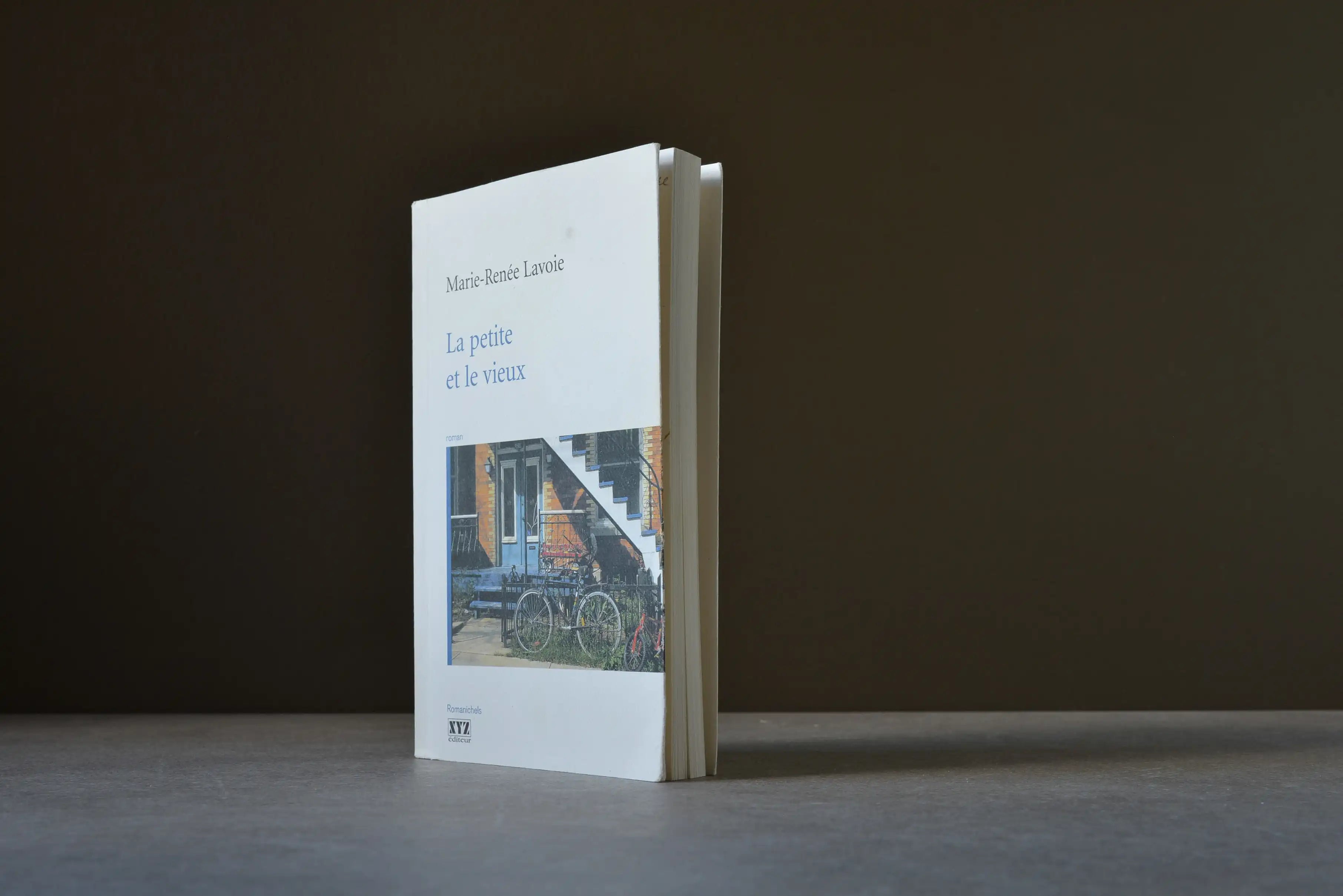 Lavoie, Marie-Renée - La petite et le vieux - XYZ - 9782892615753 - Assez bon -  livre usagé