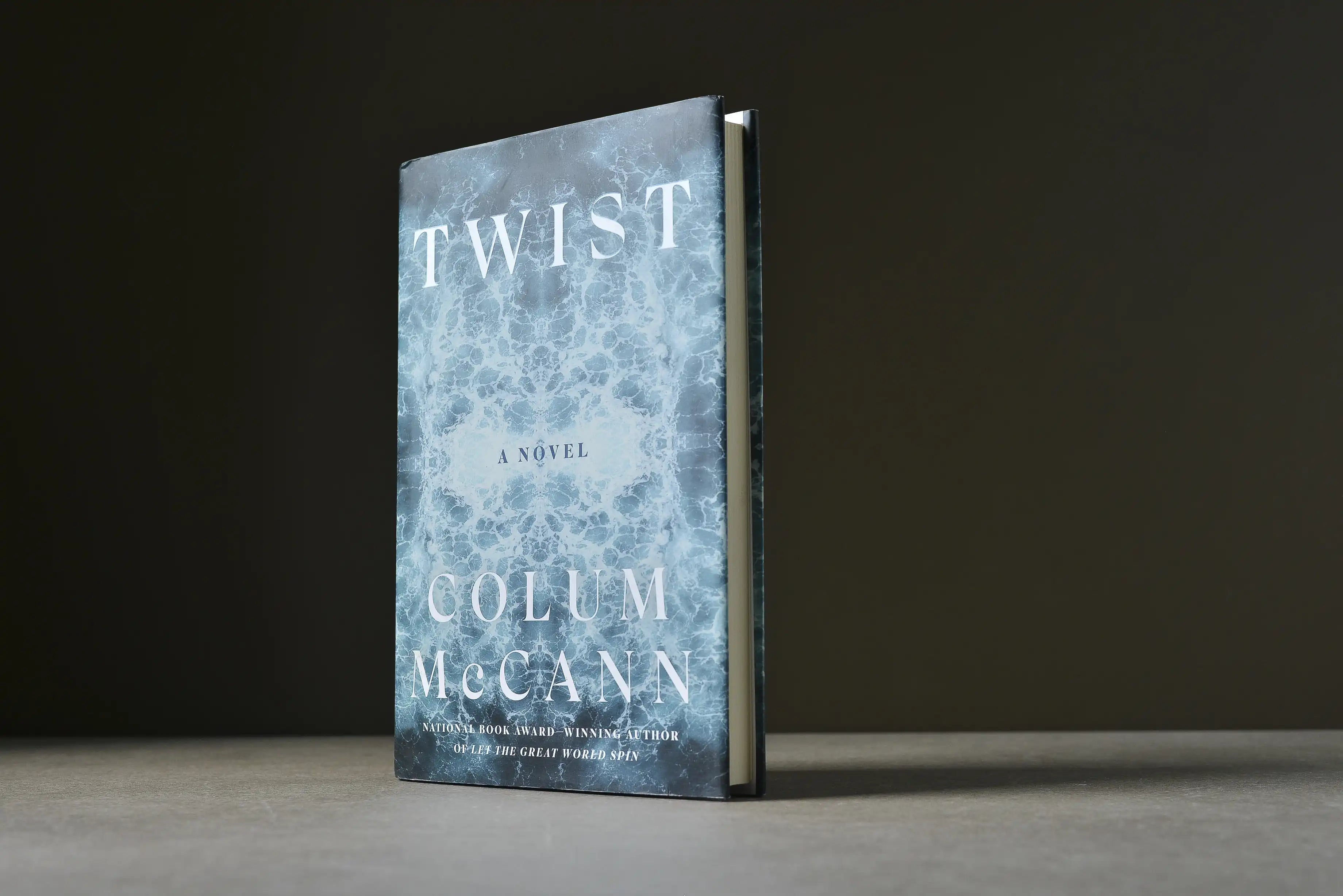 McCann, Colum - Twist: A Novel - HarperCollins - 9781443468961 - Très bon -  livre usagé