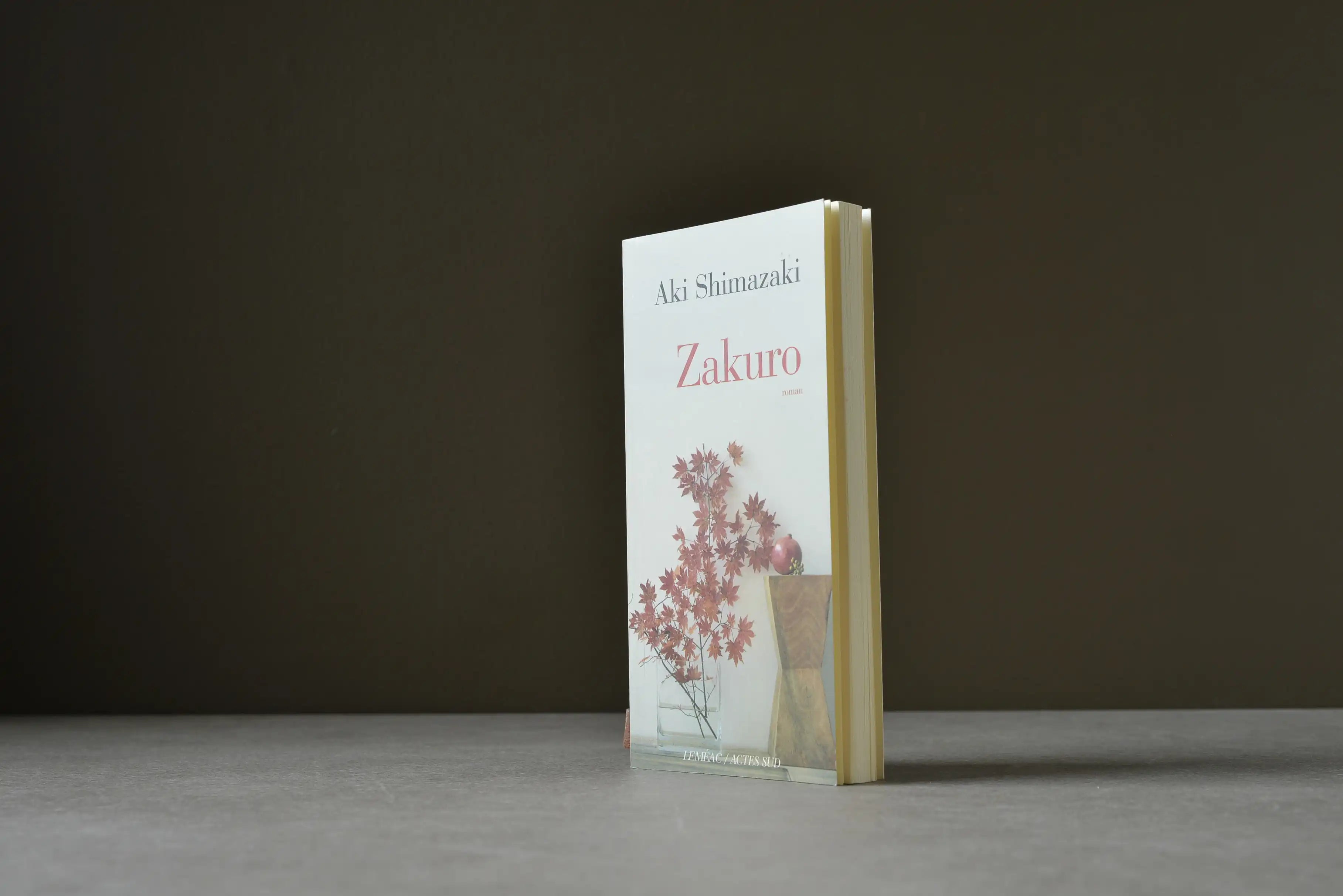 Shimazaki, Aki - ZAKURO - Léméac / Actes Sud - 9782742779222 - Très bon -  livre usagé