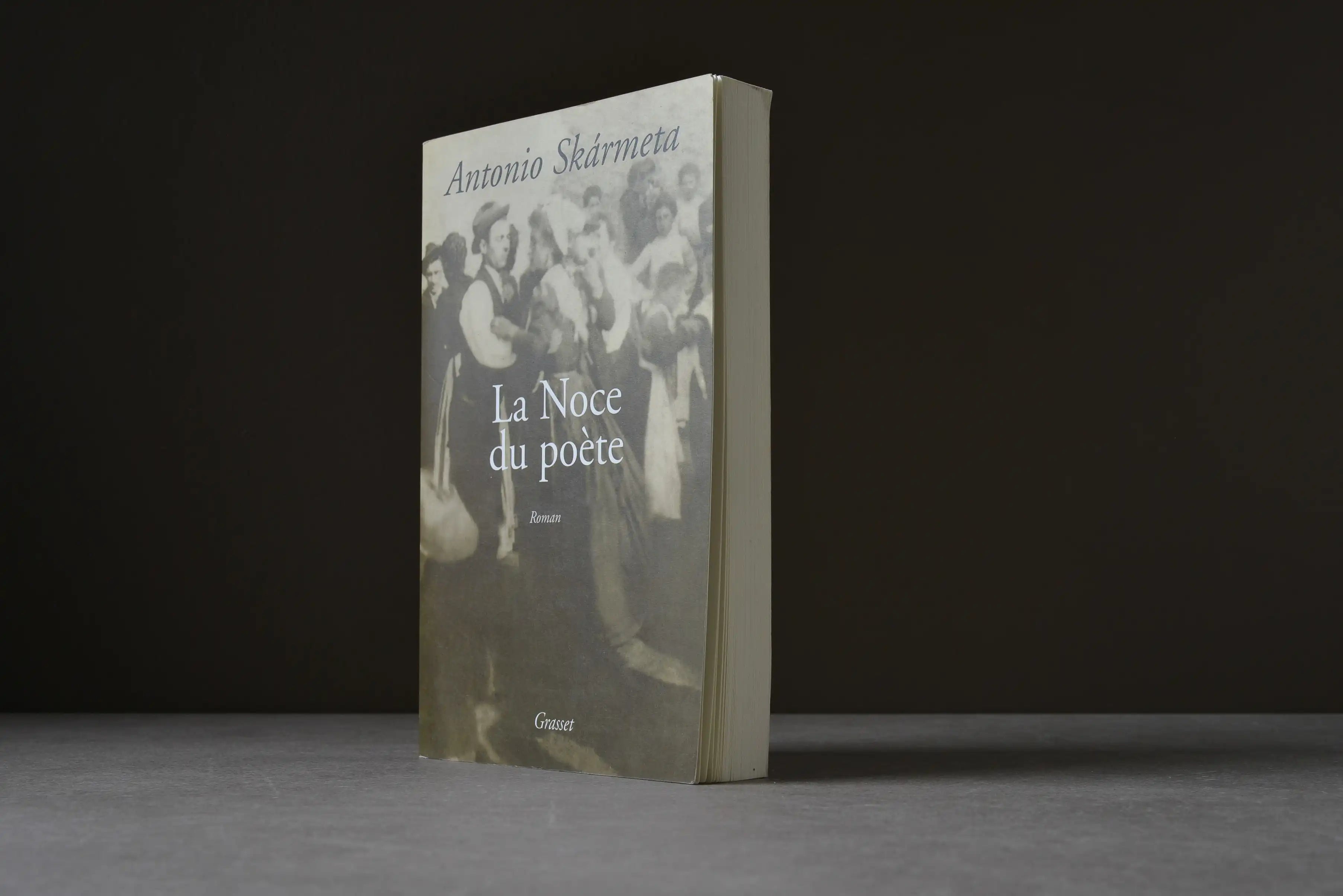 Skarmeta, Antonio - LA NOCE DU POÈTE - Grasset - 9782246608714 - Bon -  livre usagé