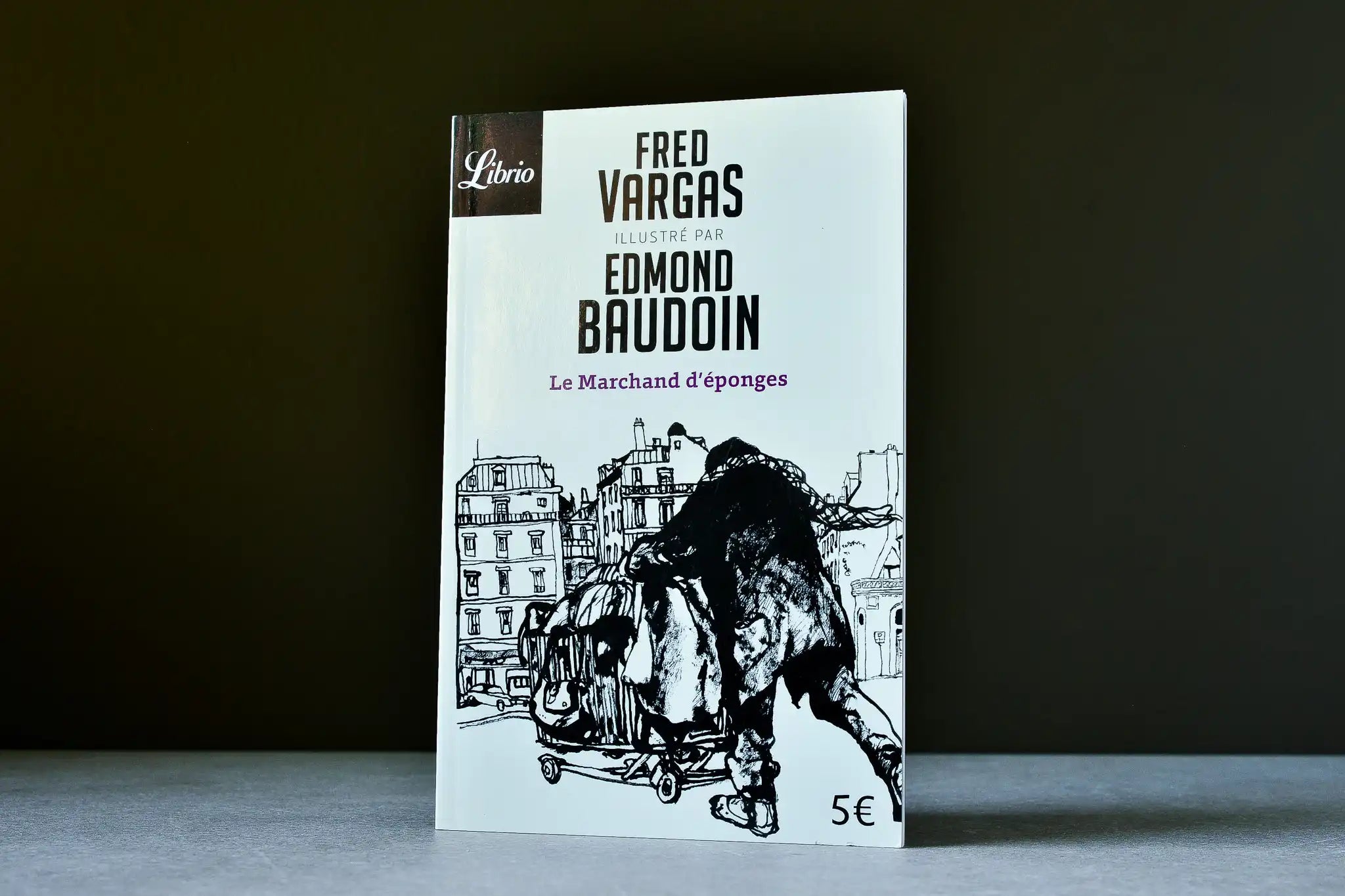 Vargas, Fred - Le marchand d'éponges ; Dessiner la ville - Librio - 9782290073056 - Très bon - livre usagé