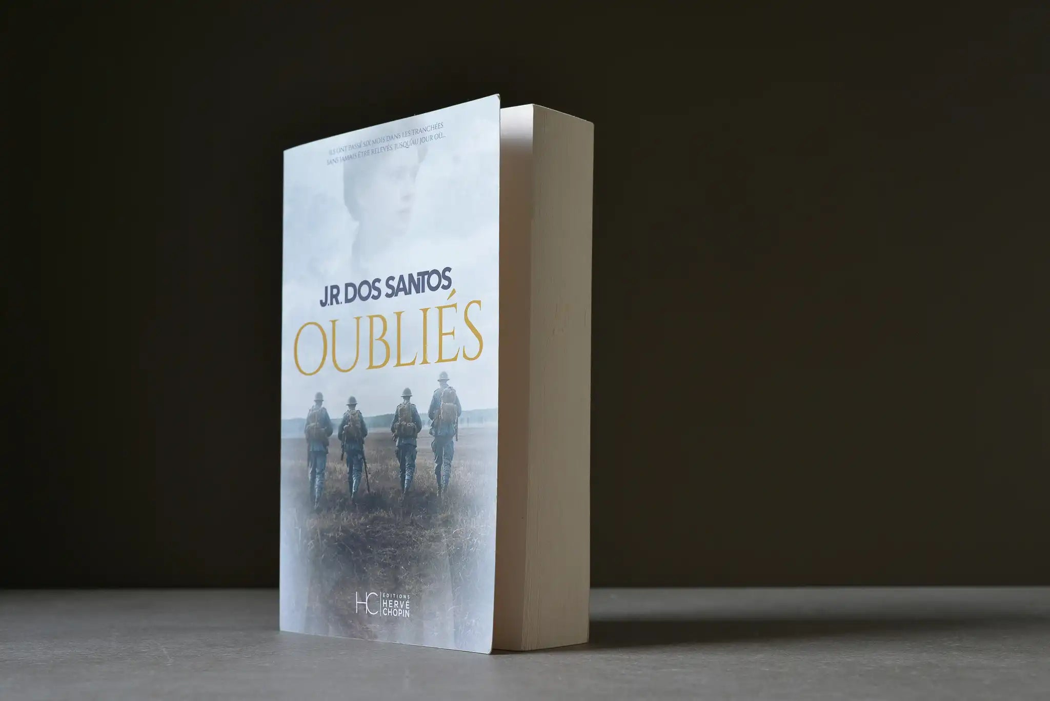 dos Santos, José Rodrigues - Oubliés - Hervé Chopin - 9782357207844 - Bon+ -  livre usagé